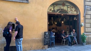 Little Doors of Paradise: the Wine Windows of Florence